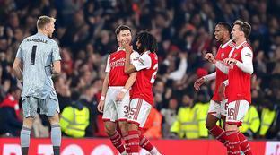 球场上的控 球场上的控